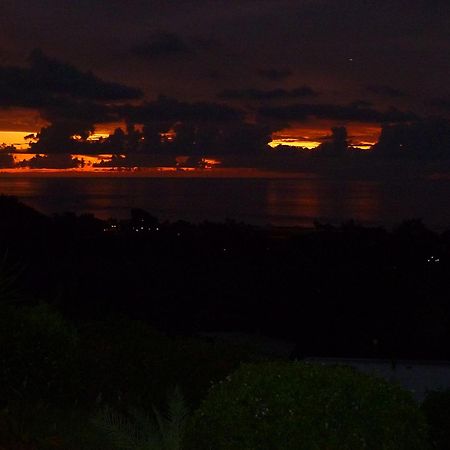 Flamboyant Ocean View - Ex Hillside Haven Διαμέρισμα Tamarin Εξωτερικό φωτογραφία